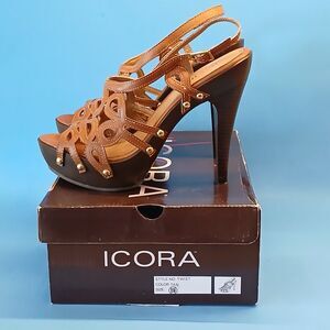 Icora Platform Open Toed Sandal, 5" Heels, Studded Swirl Cut-out Design, Size 8M